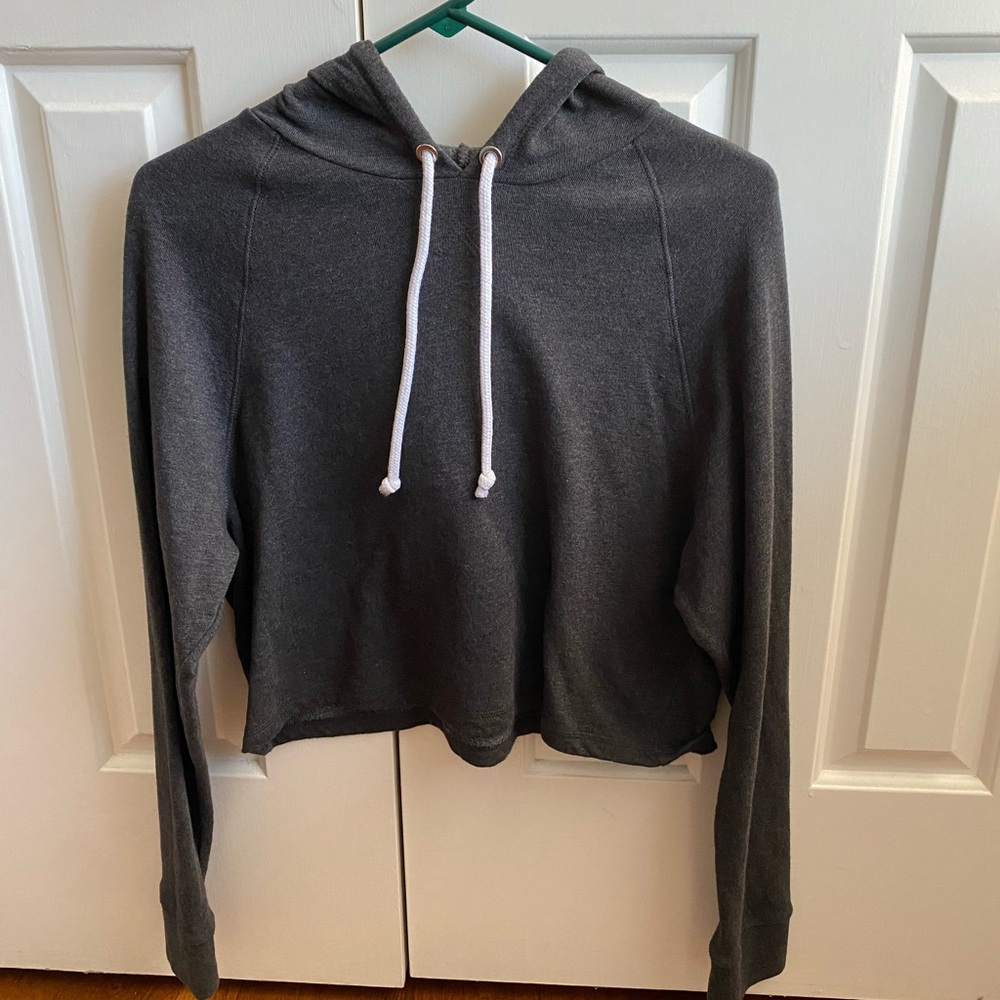 H&M Divided Cropped Hoodie size Medium color dark grey